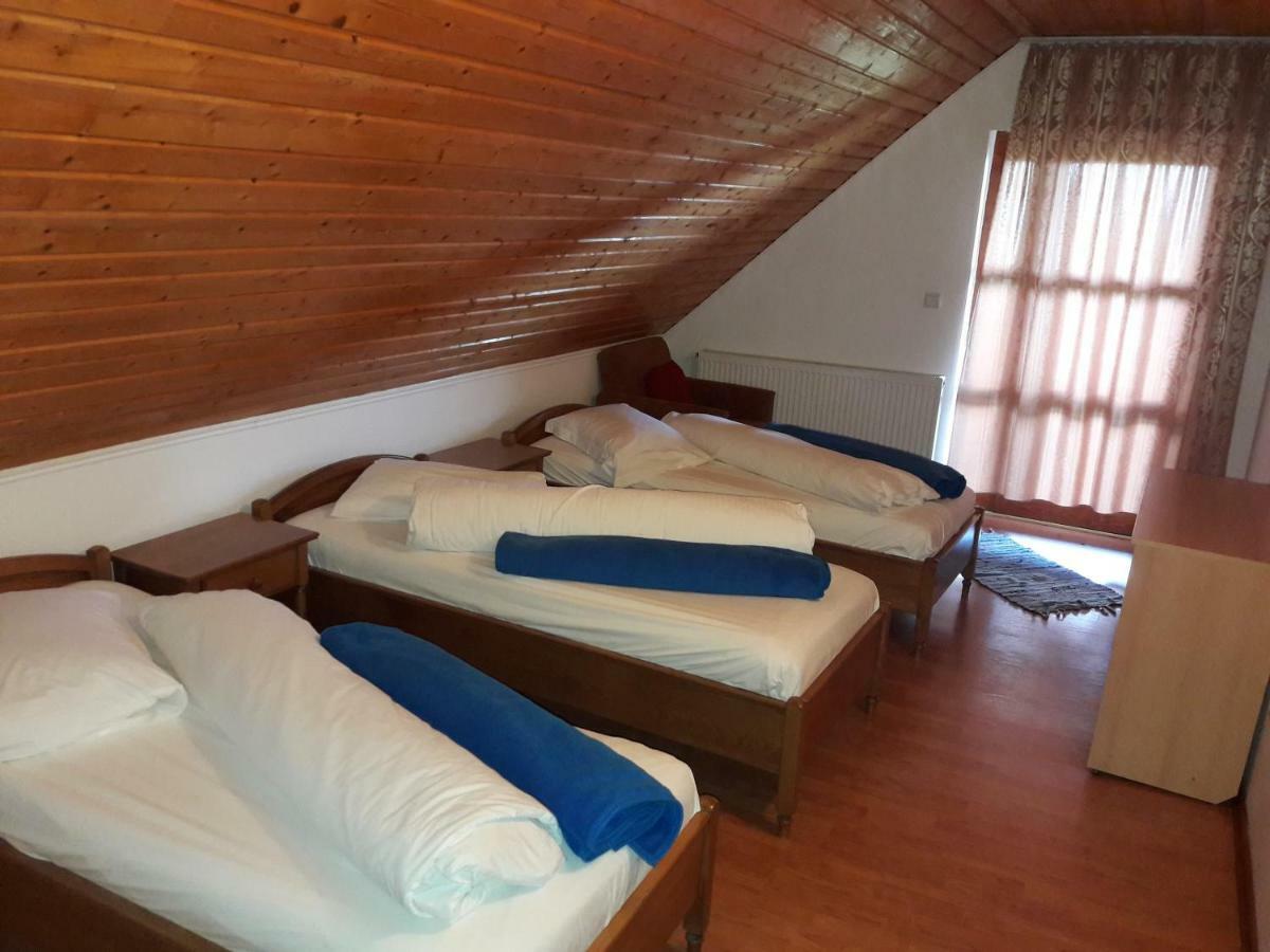 Casa Delureni Luaran gambar